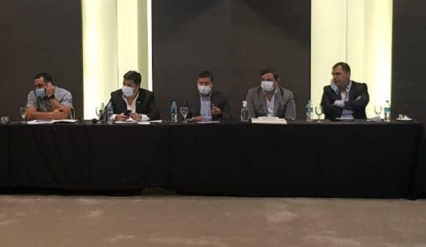 Gobernador de Caazapá participo en importante reunión en la capital - Noticiero Paraguay