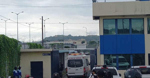 La Nación / Aumenta a 79 la cifra de presos muertos en revueltas en cárceles de Ecuador