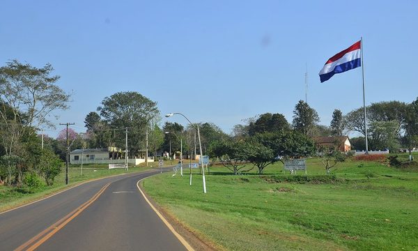 Gavilla de asaltantes interceptan y roban Gs. 32.000.000 de camión repartidor