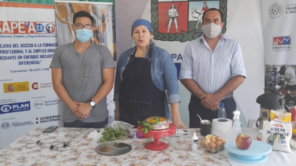 Lambareños aprovechan cursos | El Independiente