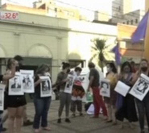 Mujeres se movilizan contra la violencia - Paraguay.com