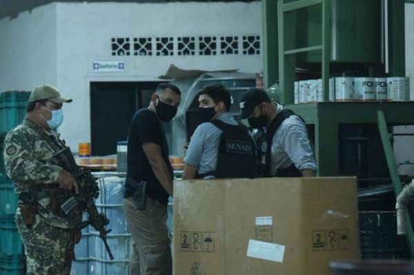 Realizan cuatro allanamientos a empresas vinculadas a envío de cocaína a Alemania y Bélgica
