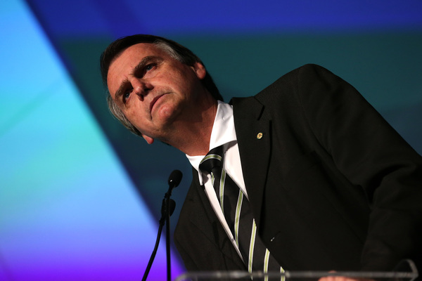 Bolsonaro renueva Gobierno y promulga ley que da autonomía al Banco Central - MarketData