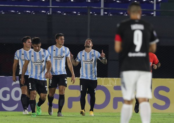 Con un golazo, Guaireña tumba al puntero Libertad y lo deja sin invicto