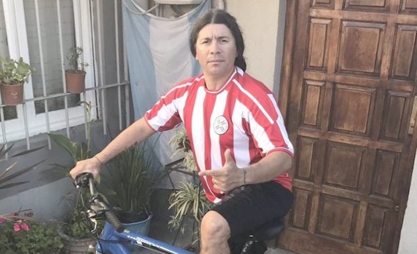 Crónica / Denunciaron a Pablito, no hizo la cuarentena