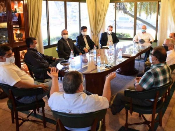 ARP propone al MAG actualizar leyes sobre producción bovina