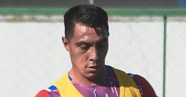La Nación / Arce debe improvisar en defensa