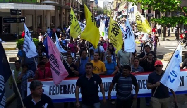 FEP y UNE dicen "no" a las clases presenciales y anuncian paro para el 2 de marzo - Noticiero Paraguay
