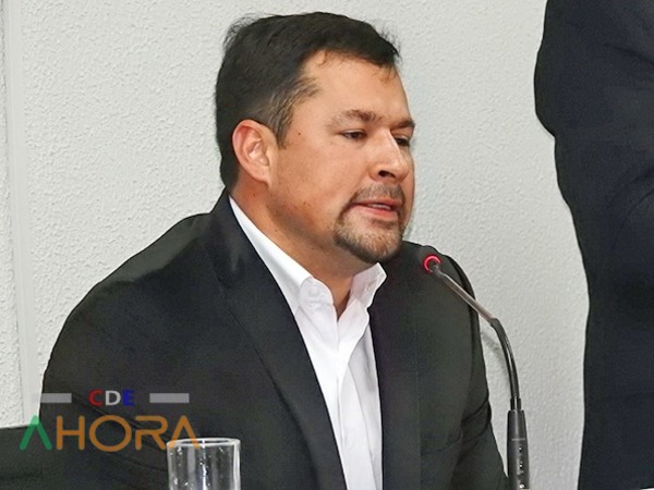 Diputado CONFIRMA IMPOSICIÓN de la precandidatura de ULISES en CDE