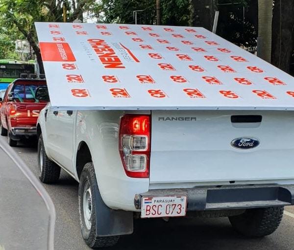 Nenecho habla de sumario tras uso de camioneta de comuna en campaña