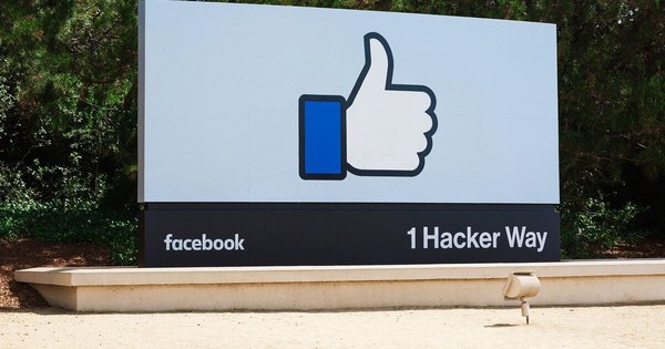 La Nación / Australia adopta ley que obliga a Google y Facebook a pagar a la prensa por sus contenidos