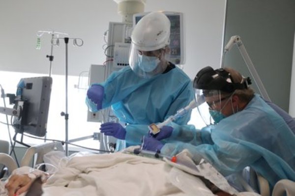 California se convirtió en el primer estado de EEUU en superar las 50 mil muertes por coronavirus | Ñanduti