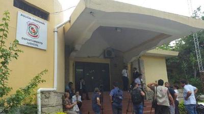 Una mujer escapó por el techo de una dependencia policial – Prensa 5