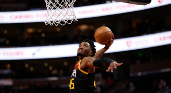 Aplastante victoria de los Jazz ante los Lakers de LeBron James