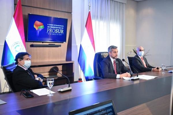 Mario Abdo urge y aboga por distribución equitativa de vacunas contra el COVID