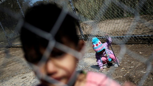 Más de 700 niños permanecían detenidos en la frontera entre México y EE.UU. en medio del aumento en los cruces de menores no acompañados | Ñanduti