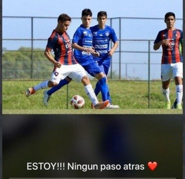 Crónica / Así apoyan los péndex de las formativas al profe Chiqui Arce