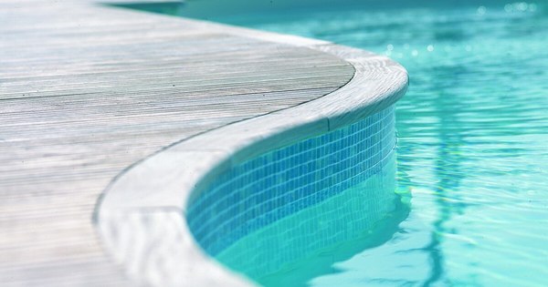 La Nación / Ñemby: en una desatención de los padres, niña de 5 años fallece ahogada en piscina