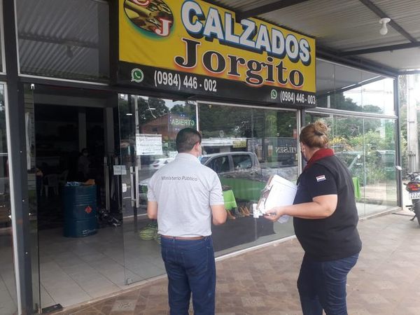 Fiscalía allana dos locales en Itauguá por delitos marcarios - Nacionales - ABC Color