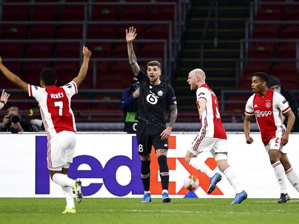 El Ajax sufre para eliminar al Lille