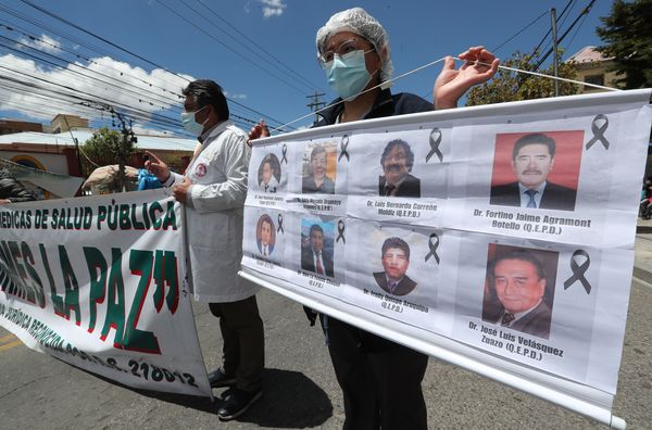 Conflictos con médicos y cocaleros complican al Gobierno de Arce en Bolivia - MarketData