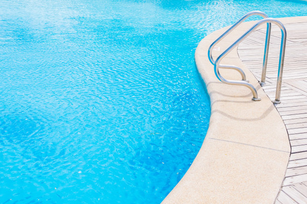 ¡Lamentable! Niña de 5 años muere ahogada al caer en una piscina