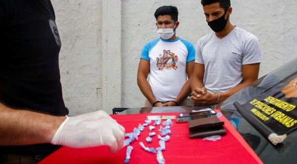 Detienen a dos proveedores de cocaína al menudeo en San Bernardino