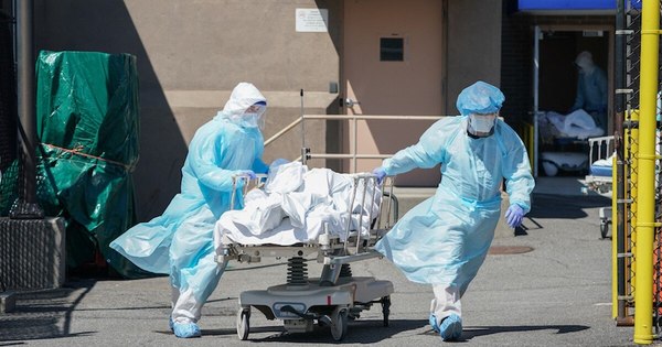 La Nación / La pandemia no se detiene: continúan las altas cifras de contagios y hospitalizados