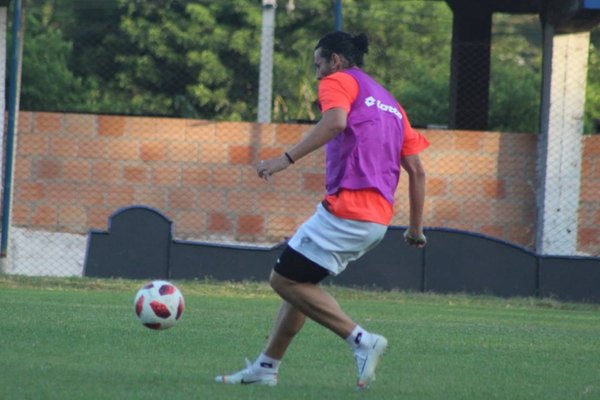 Juan 'Lolo' Abente tiene nuevo club en el fútbol paraguayo
