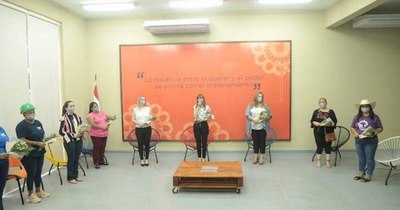 La Nación / Comparten sus experiencias
