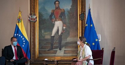 La Nación / EEUU: Expulsión “aísla” a Maduro