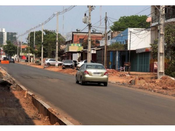 Solicitan al Gobierno Central cumplir con obras en capital