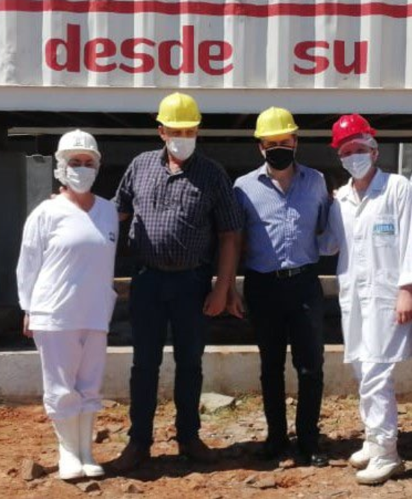 Autoridades del MIC visitaron industria frigorífica líder de Itapúa | .::Agencia IP::.