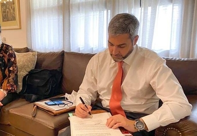Diario HOY | Marito veta de forma total ley subsidio a comerciantes fronterizos