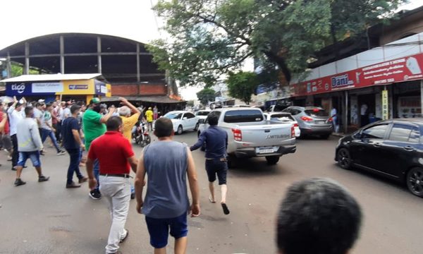 Gobernador repudia operativo extorsivo contra trabajadores del Mercado de Abasto de CDE