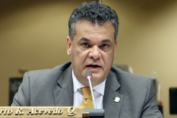 Fallece diputado Robert Acevedo