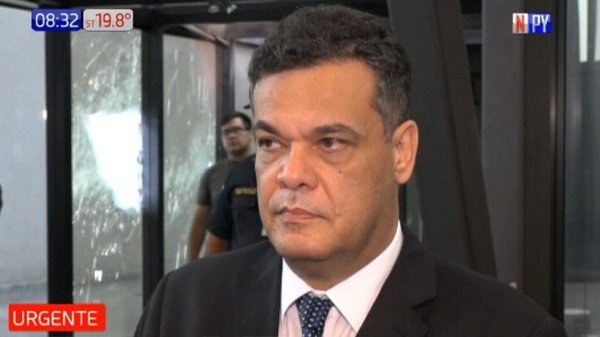 Muere el diputado Robert Acevedo por covid-19 | Noticias Paraguay