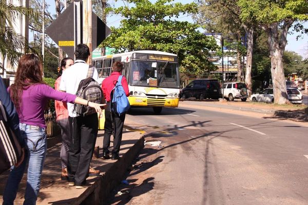 Estudiantes podrán acceder a medio pasaje con carnet y bono estudiantil