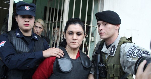 La Nación / Canciller dice que refugio en Argentina a familiares de secuestradores “bastardea” el derecho