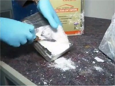 Decomisan en África cocaína en carga procedente de Paraguay