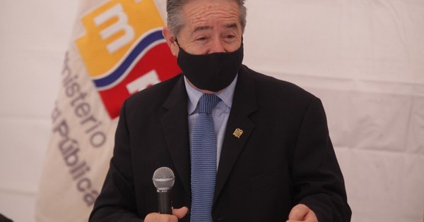 La Nación / Ecuador: renuncia ministro de Salud por escándalo de vacuna anticovid