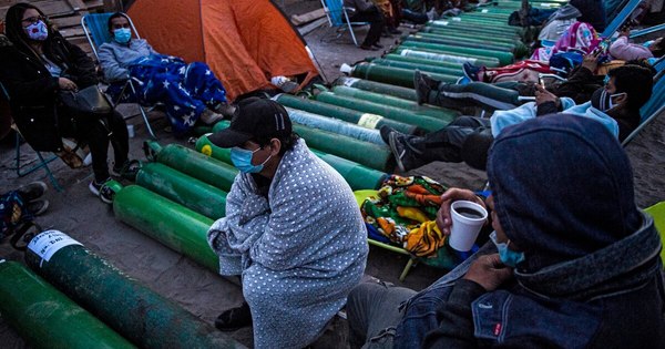 La Nación / Perú se asfixia por falta de oxígeno en fase crítica de la pandemia