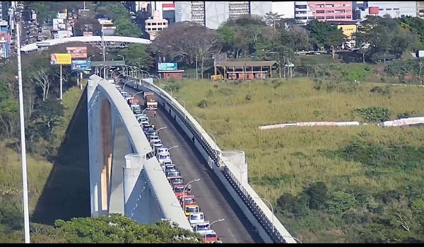 Estado de Paraná, frontera con el Paraguay decreta “LOCKDOWN” ante oleada del COVID19