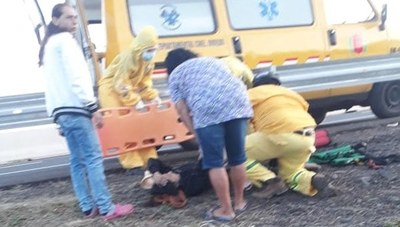 Vallado protector de la Ruta PY02 ocasiona accidente - Noticiero Paraguay