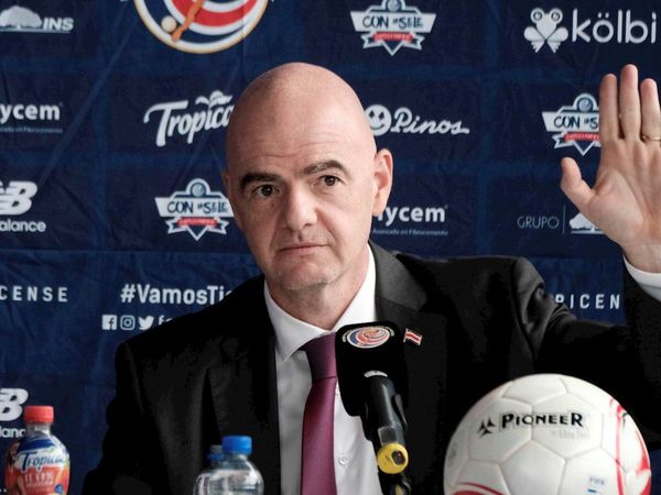 Infantino elogia gestión financiera de la FIFA