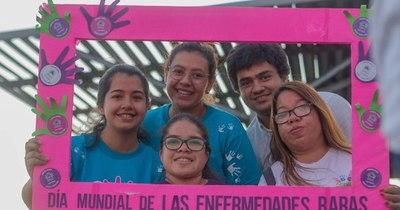 La Nación / Pacientes lisosomales dependen de costosos medicamentos que solo el Estado puede proveer
