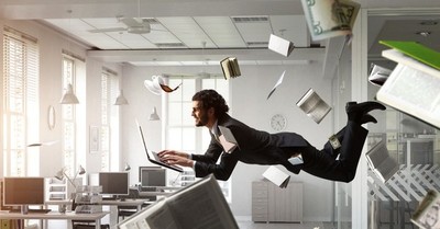 Las teorías más populares que explican los sueños en que volamos - C9N