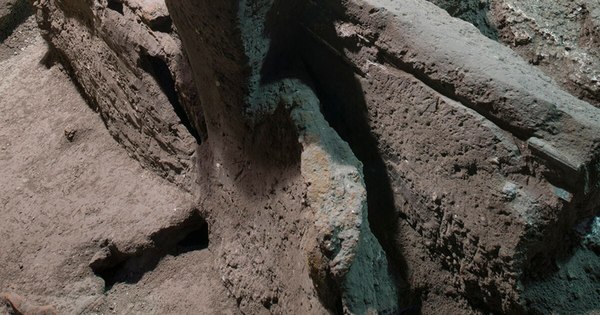La Nación / Descubrimiento de un gran carro romano cerca de Pompeya en Italia