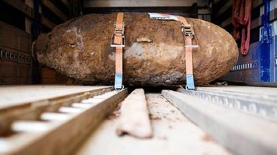 Cientos de estudiantes fueron evacuados de una universidad británica tras hallar una bomba de la Segunda Guerra Mundial