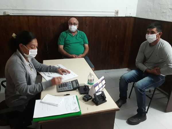 Trabajadores cobraron más de G. 1000 a través de mediaciones realizadas por el Mtess | .::Agencia IP::.